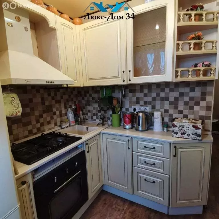 2-комнатная квартира: Волгоград, Зерноградская улица, 8 (44.4 м) - Фото 1