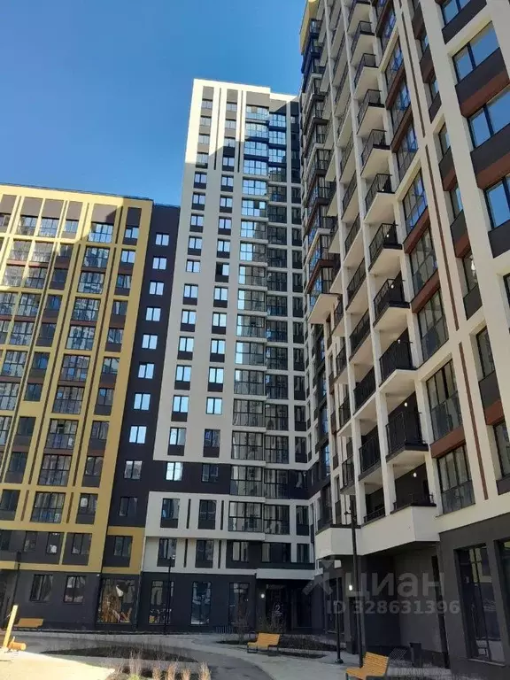 Студия Свердловская область, Екатеринбург ул. Учителей, 33/1 (22.7 м) - Фото 1