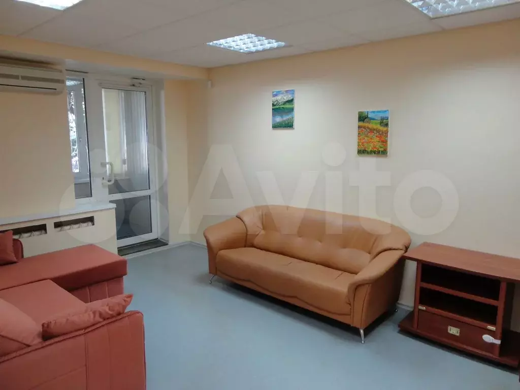 3-к. квартира, 74 м, 1/9 эт. - Фото 0