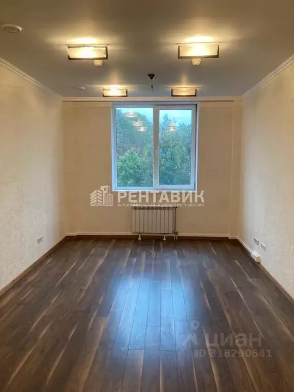 Офис в Санкт-Петербург пл. Конституции, 7 (550 м) - Фото 0