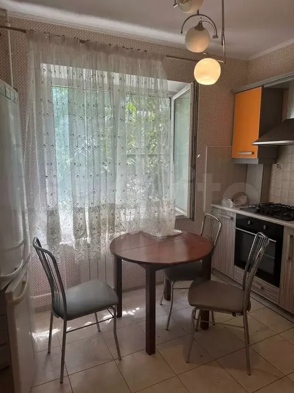 1-к. квартира, 38,7 м, 4/10 эт. - Фото 1