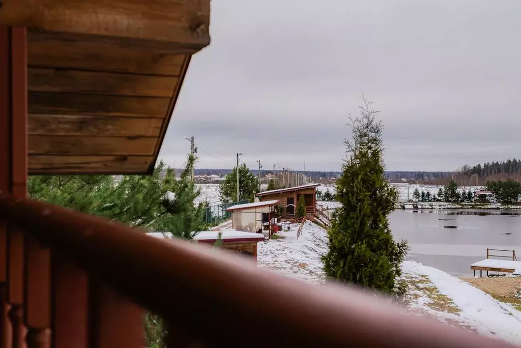 Дом в Ленинградская область, Отрадное Кировский район, пос. Петрушино, ... - Фото 1