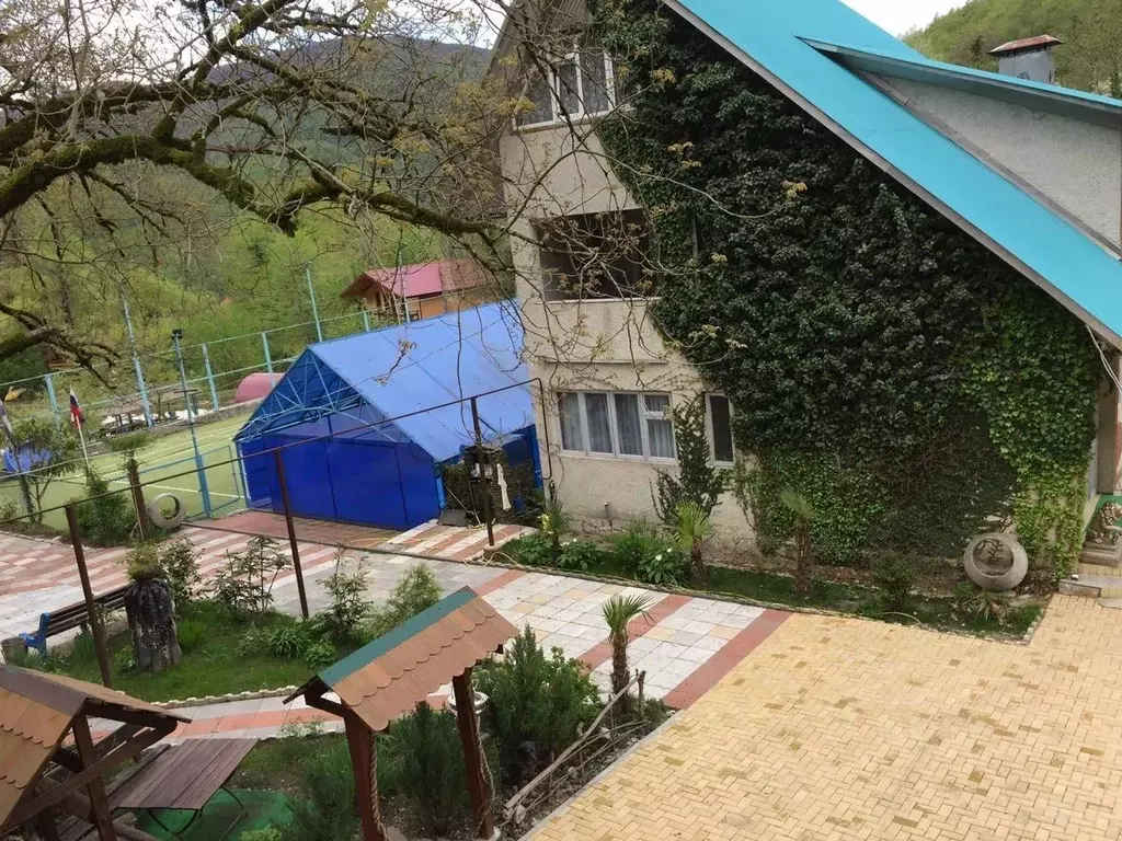 Дом в Краснодарский край, Сочи городской округ, с. Монастырь ул. ... - Фото 1