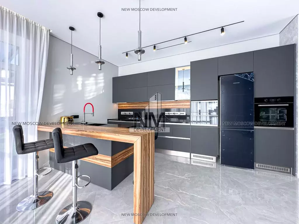 Коттедж в Москва д. Милюково, Чистые Ключи кп, 229 (400 м) - Фото 1