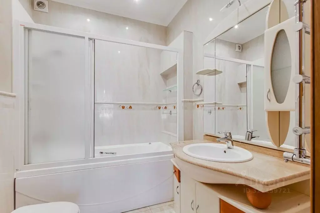 Дом в Московская область, Красногорск городской округ, с. ... - Фото 2