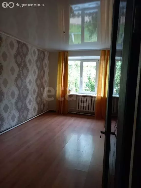 3-комнатная квартира: село Северный, Октябрьская улица, 13 (58.3 м) - Фото 1