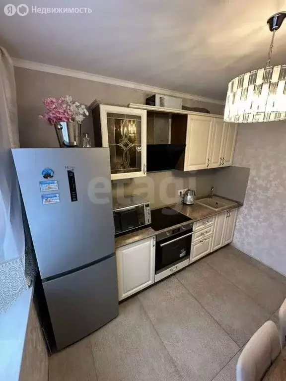 3-комнатная квартира: Тольятти, 16-й квартал, Цветной бульвар, 14 ... - Фото 2