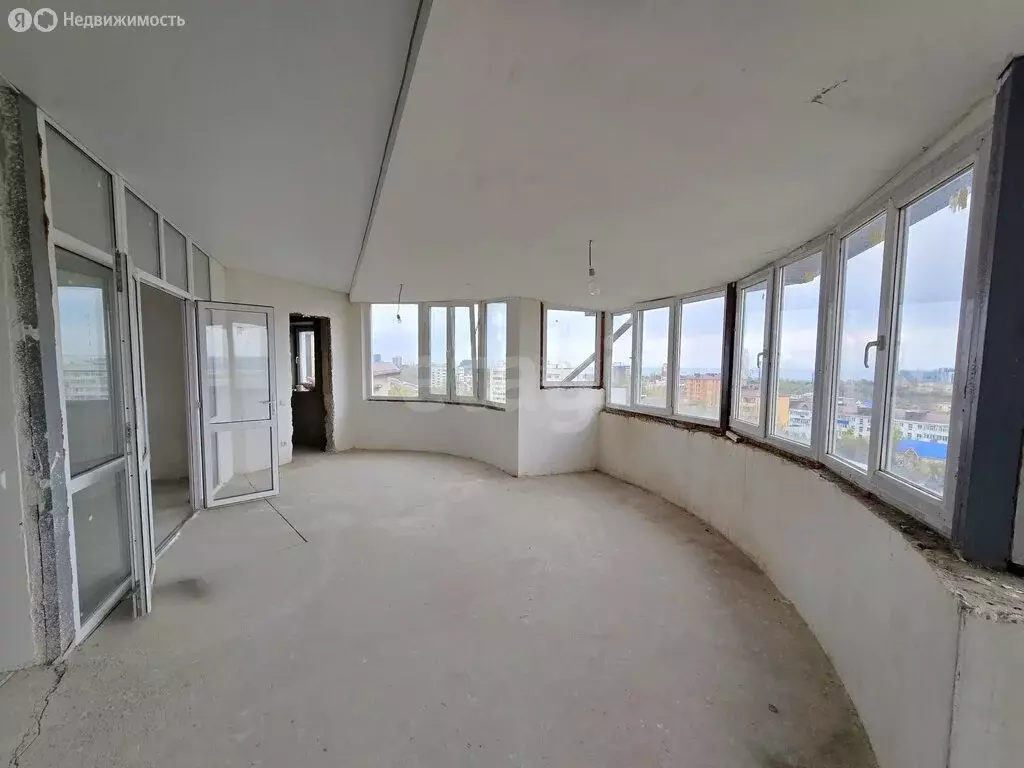 3-комнатная квартира: Анапа, Крымская улица, 272 (130 м) - Фото 1
