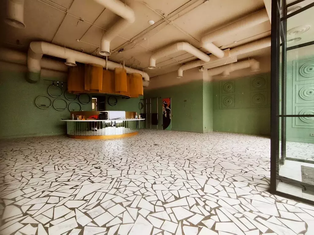 Торговая площадь в Москва ул. Кузнецкий Мост, 21/5 (151 м) - Фото 1