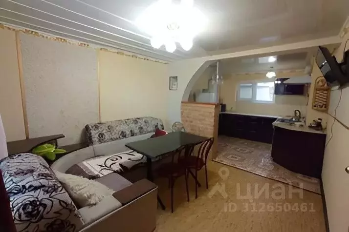 Дом в Крым, Судак ул. Гагарина, 48 (10 м) - Фото 0