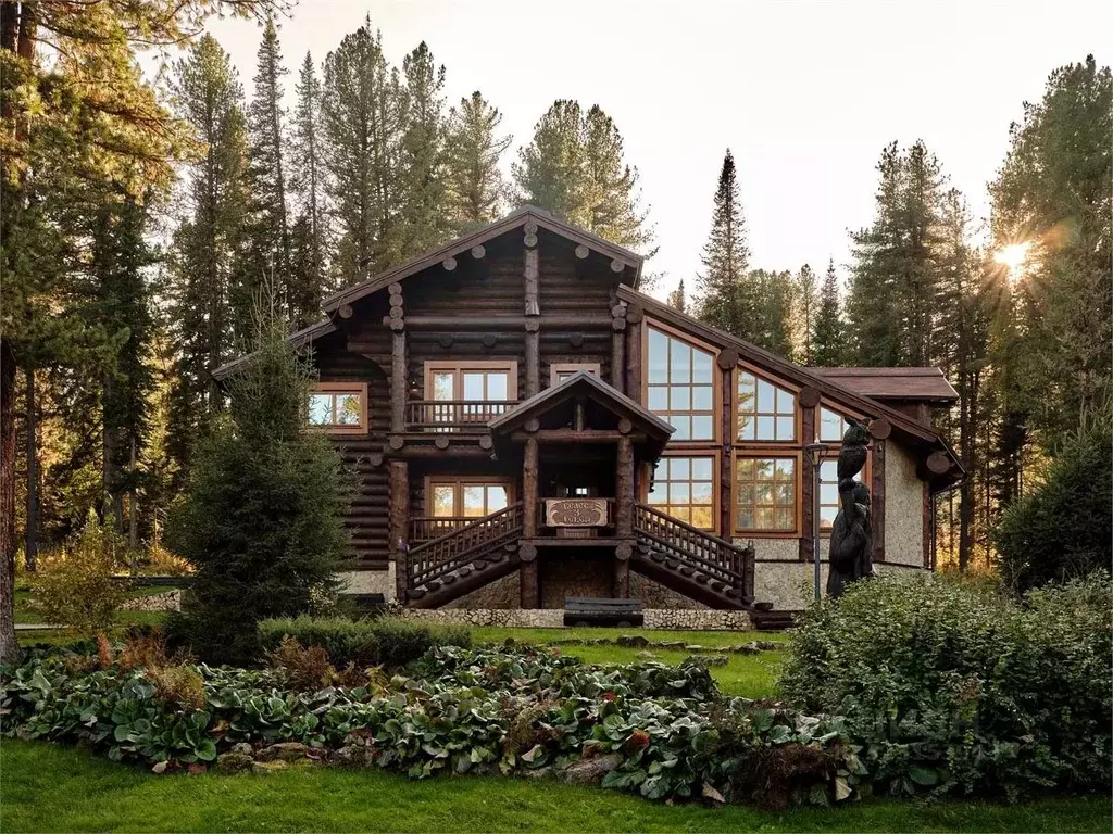 Дом в Алтай, Майминский район, с. Урлу-Аспак Лесхозная ул., 20 (269 м) - Фото 1