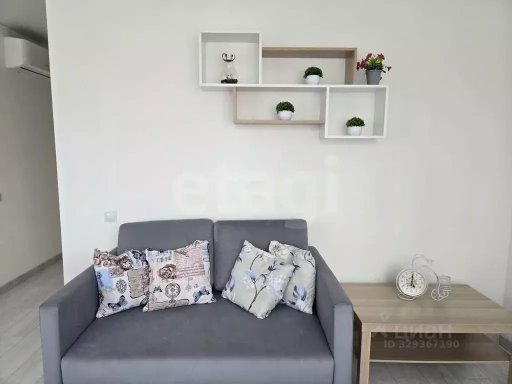 Студия Тюменская область, Тюмень ул. Новоселов, 92 (30.0 м) - Фото 1