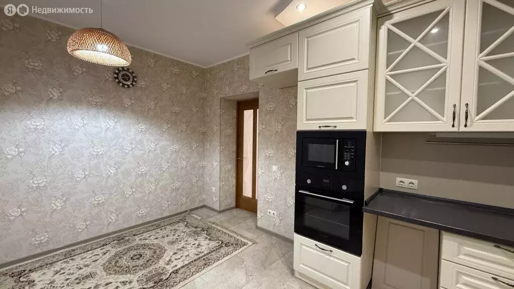 3-комнатная квартира: Горячий Ключ, улица Ленина, 211Б (98.2 м) - Фото 2