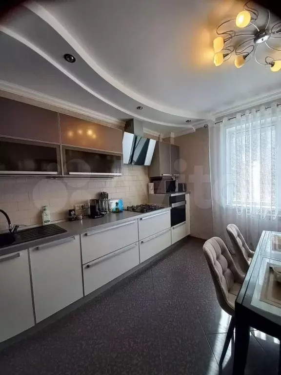 3-к. квартира, 81,8 м, 1/5 эт. - Фото 1