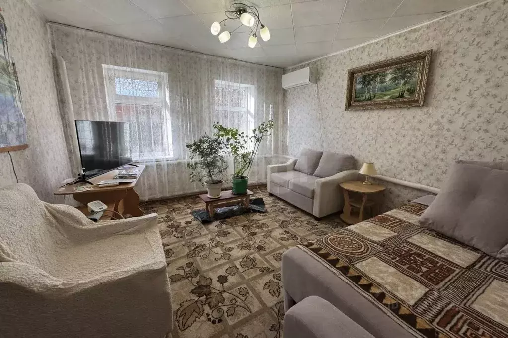 Дом в Адыгея, с. Красногвардейское ул. Шоссейная, 45 (71 м) - Фото 1