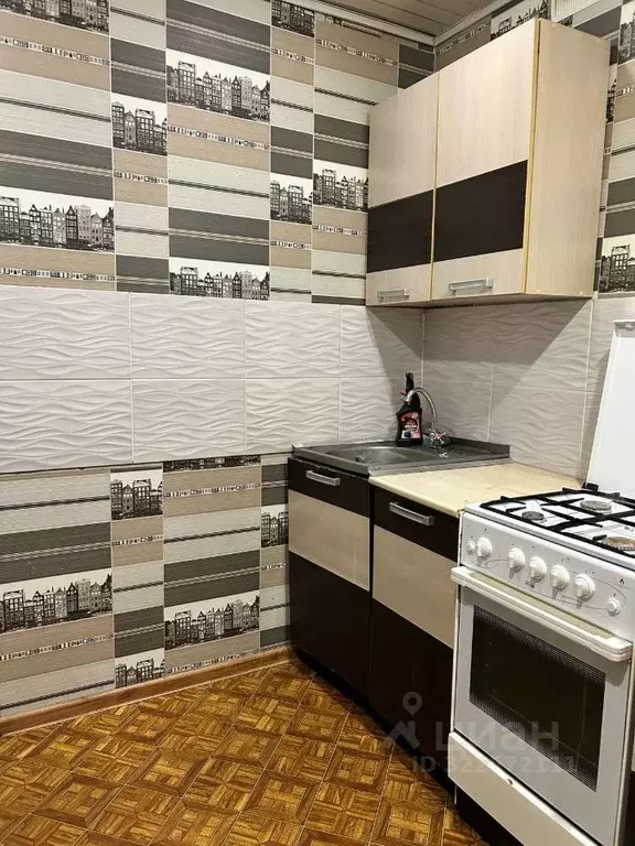 1-к кв. Волгоградская область, Волгоград ул. Маршала Еременко, 114 ... - Фото 0