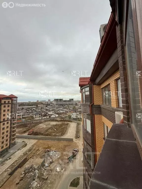 2-комнатная квартира: Каспийск, улица Магомедали Магомеджановa, 31А ... - Фото 1