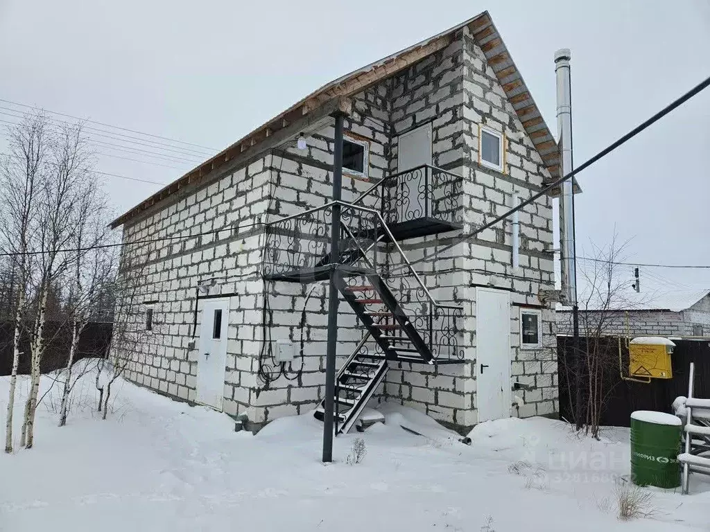Дом в Ямало-Ненецкий АО, Новый Уренгой Лира ДНТ, ул. Подлесная, 9 (145 ... - Фото 1