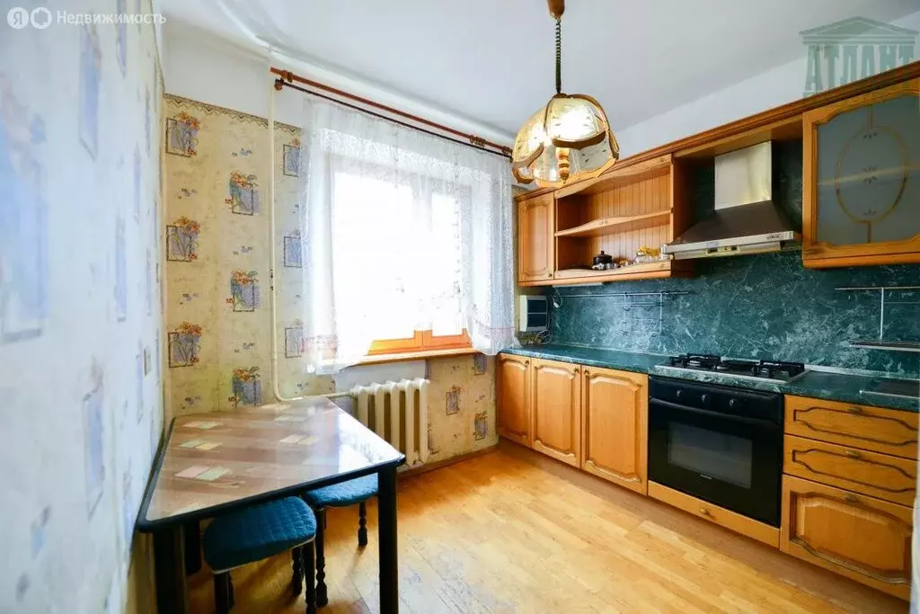 2-комнатная квартира: Хабаровск, Трёхгорная улица, 52 (53.6 м) - Фото 0