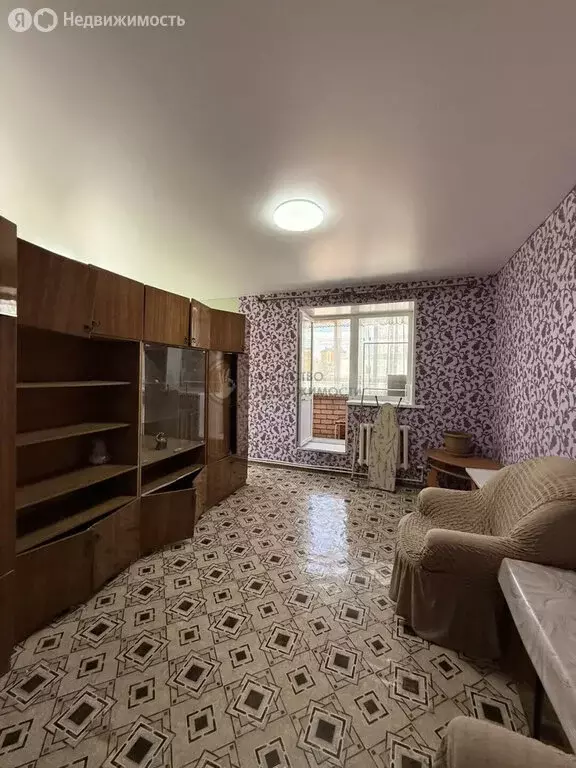 1-комнатная квартира: Арск, Комсомольская улица, 3 (50 м) - Фото 2