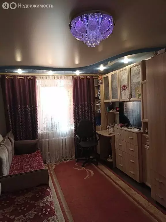 1к в 8-комнатной квартире (17 м) - Фото 1