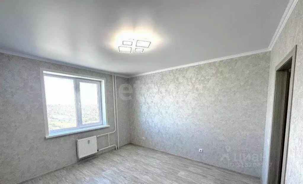 1-к кв. Оренбургская область, Оренбург ул. Юркина, 10 (36.5 м) - Фото 0