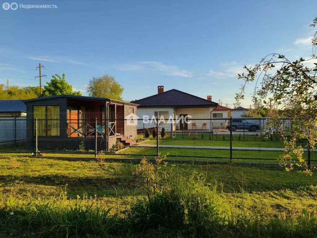 Дом в посёлок городского типа Янтарный, СНТ Южное (102 м) - Фото 1