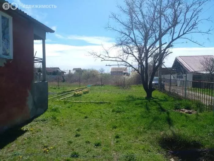 Дом в Сакский район, Ореховское сельское поселение, садоводческий ... - Фото 0