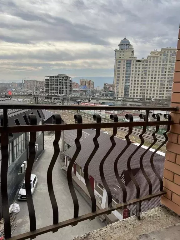 1-к кв. Дагестан, Махачкала ул. Даниялова, 120 (50.0 м) - Фото 1