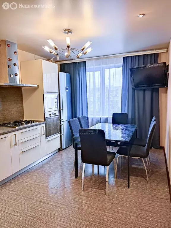 2-комнатная квартира: Казань, проспект Победы, 160 (61.6 м) - Фото 1