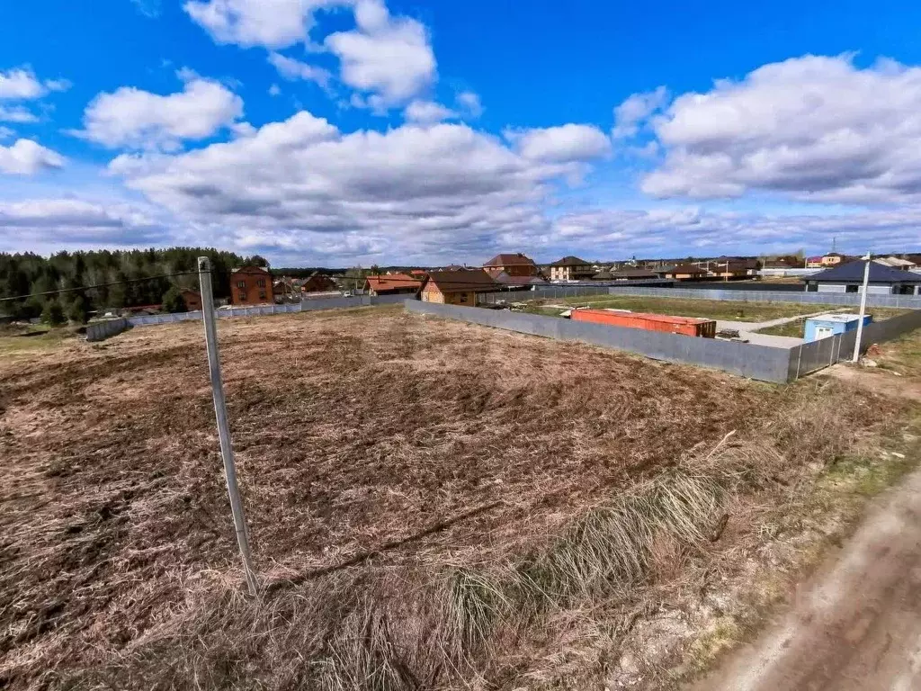 Участок в Тюменская область, Тюменский район, с. Перевалово  (15.0 ... - Фото 1