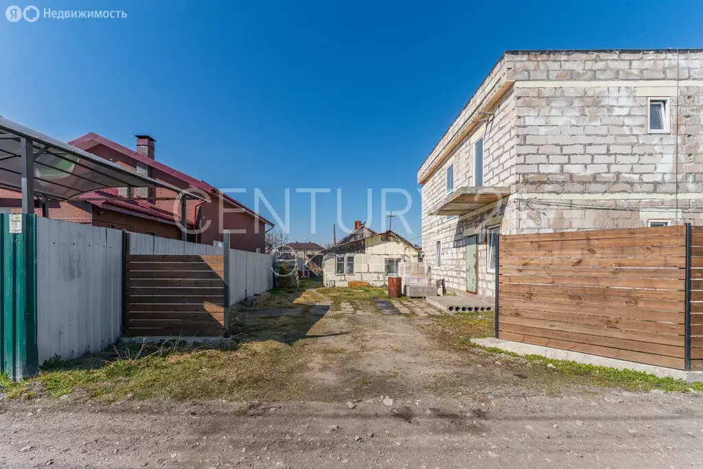 Дом в Калининград, СНТ Железнодорожник, Ореховая улица, 28 (180 м) - Фото 1