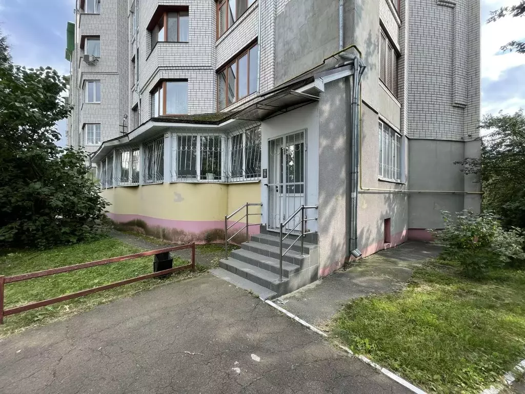 Офис в Брянская область, Брянск ул. 7-я Линия, 15 (181 м) - Фото 2