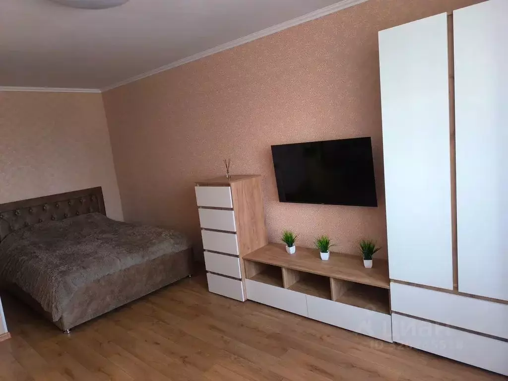1-к кв. Крым, Евпатория ул. Интернациональная, 132 (35.0 м) - Фото 0