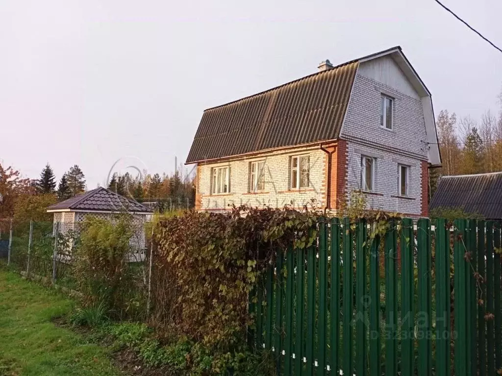 Дом в Ленинградская область, Лужский район, Мшинское с/пос, Мшинская ... - Фото 2