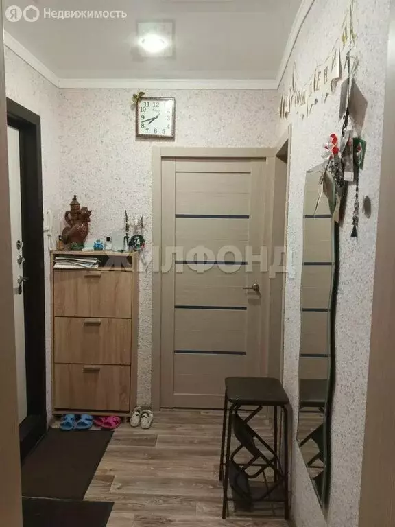3-комнатная квартира: Тольятти, 10-й квартал, бульвар Луначарского, 17 ... - Фото 0