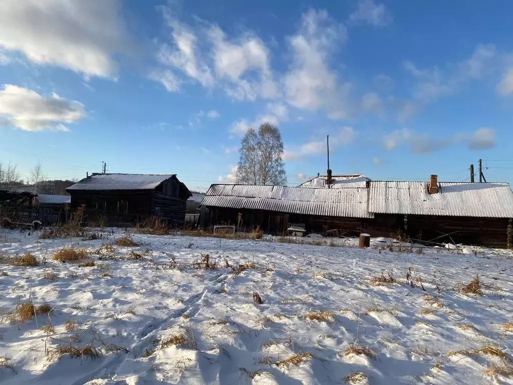 Дом в Красноярский край, Сосновоборский муниципальный округ, с. ... - Фото 2