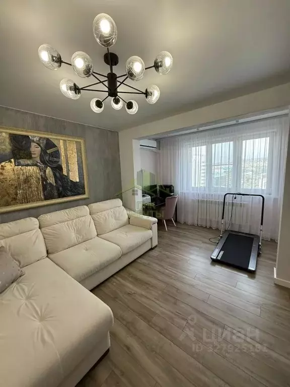 3-к кв. Бурятия, Улан-Удэ ул. Модогоева, 2 (77.1 м) - Фото 1