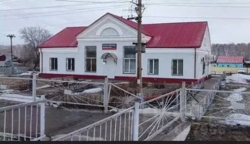 Дом в Омская область, Кормиловский район, Сыропятское ст. ... - Фото 1