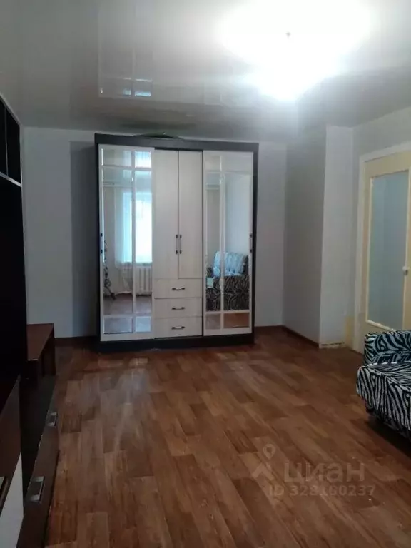 1-к кв. Кировская область, Кирово-Чепецк просп. Кирова, 9 (32.3 м) - Фото 1