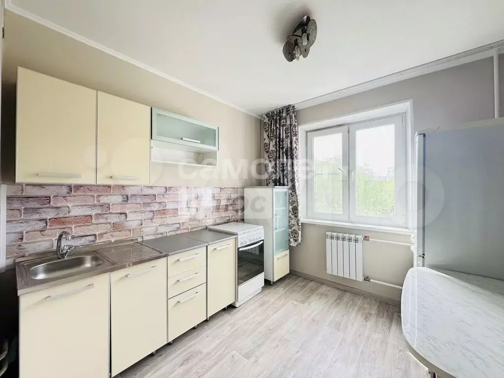 1-к. квартира, 40 м, 3/10 эт. - Фото 1