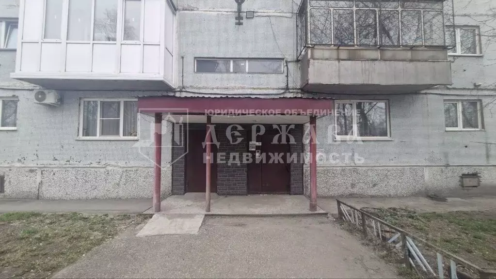 2-к кв. Кемеровская область, Междуреченск Восточный мкр, ул. ... - Фото 0