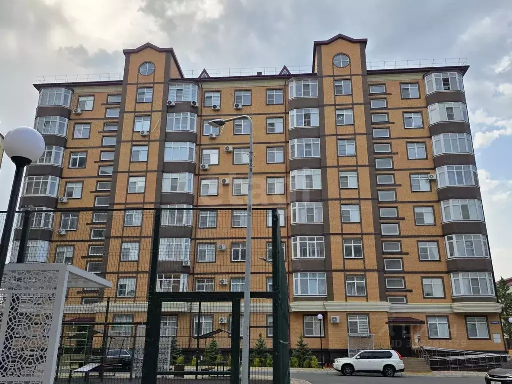 4-к кв. Дагестан, Махачкала ул. Джамалутдина Атаева, 22к1 (106.7 м) - Фото 1