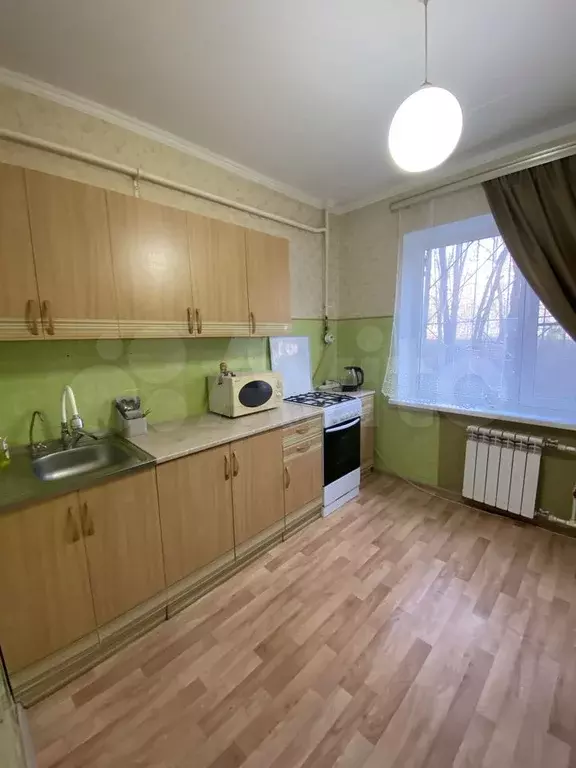 2-к. квартира, 54 м, 1/9 эт. - Фото 0