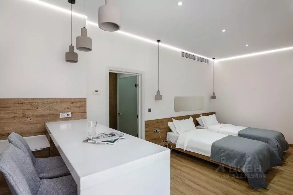 1-к кв. Астраханская область, Астрахань ул. Кирова, 12 (40.0 м) - Фото 2