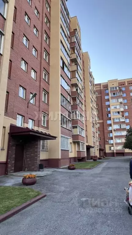 2-к кв. Новосибирская область, Новосибирск ул. Никитина, 2/1 (53.0 м) - Фото 0