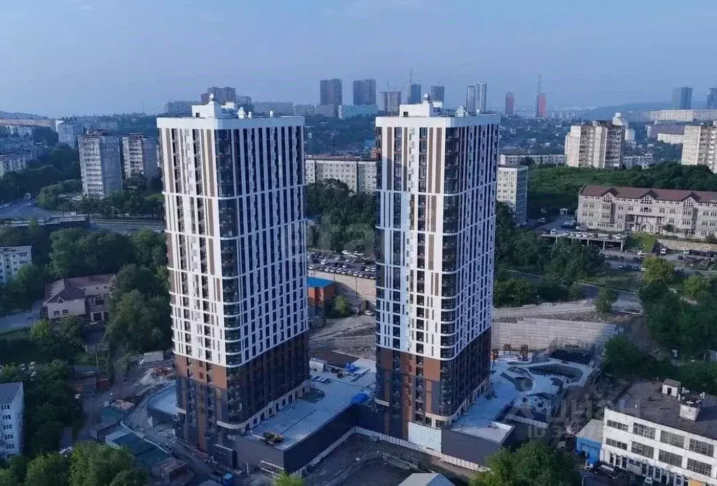 2-к кв. Приморский край, Владивосток Харьковская ул., 1к1 (59.9 м) - Фото 0