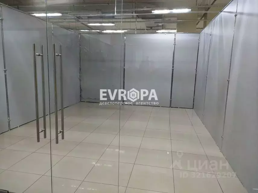 Торговая площадь в Ульяновская область, Ульяновск ул. Минаева, 11 (35 ... - Фото 1