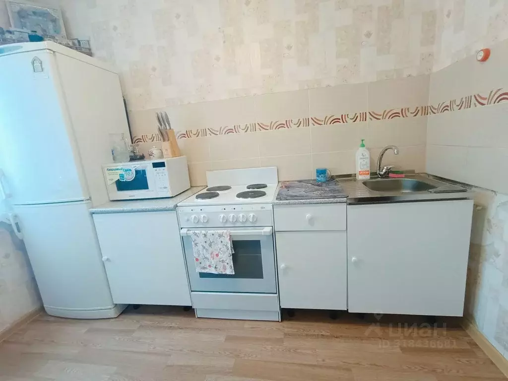 3-к кв. Самарская область, Тольятти ул. 70 лет Октября, 16 (65.6 м) - Фото 1