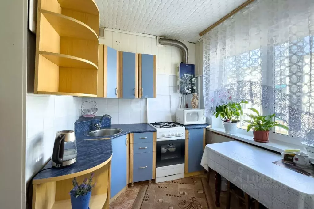 3-к кв. Ульяновская область, Ульяновск ул. Варейкиса, 11 (50.4 м) - Фото 0